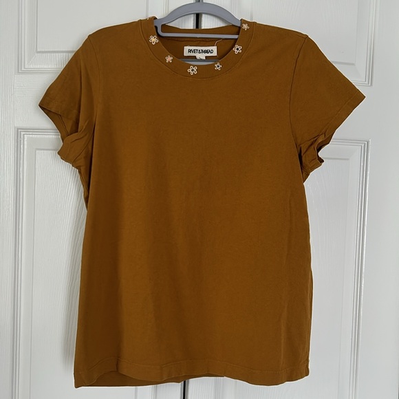 Rivet & Thread Daisy Embroidered Vintage Tee - Picture 6 of 8